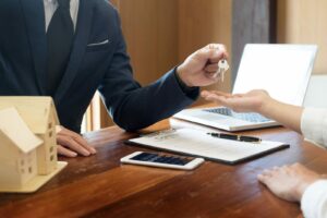 ?רכישת דירה מקבלן – מה חשוב לבדוק לפני שחותמים